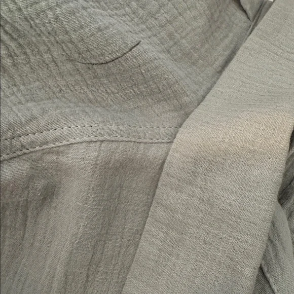 GeeGee Sage Gauze Tunic Size: 1XL - Picture 8 of 8